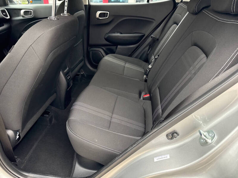 2025 Hyundai Venue SEL