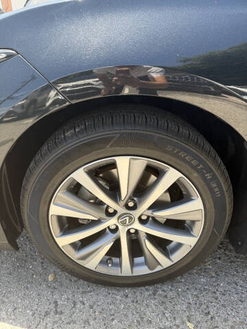 2021 Lexus ES 300h