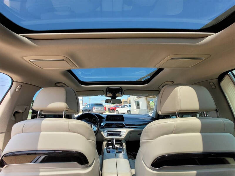 2016 BMW 7 Series 740i