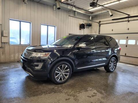 2017 Ford Explorer for sale at Sand's Auto Sales in Cambridge MN