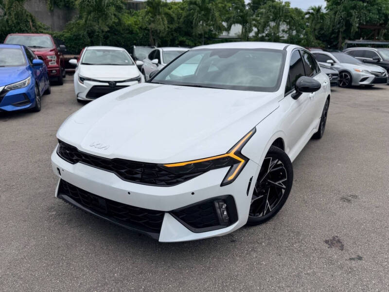 2025 Kia K5 GT-Line