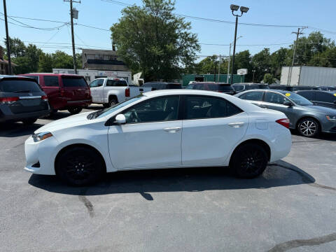 2019 Toyota Corolla for sale at Aurora Auto Center Inc in Aurora IL