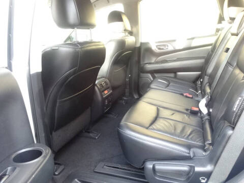 2018 Nissan Pathfinder SL