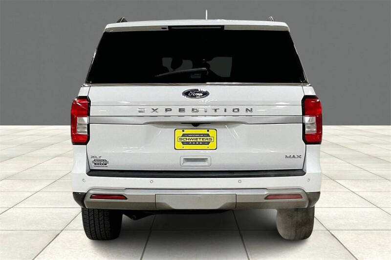2024 Ford Expedition MAX XLT