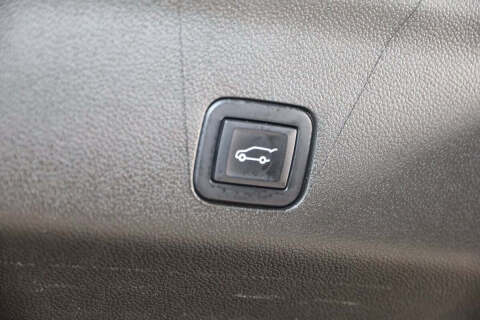 2022 Cadillac Escalade ESV Premium Luxury