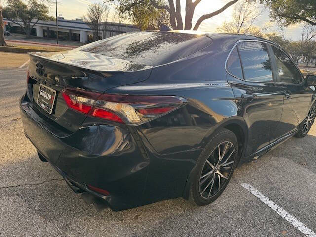 2021 Toyota Camry SE