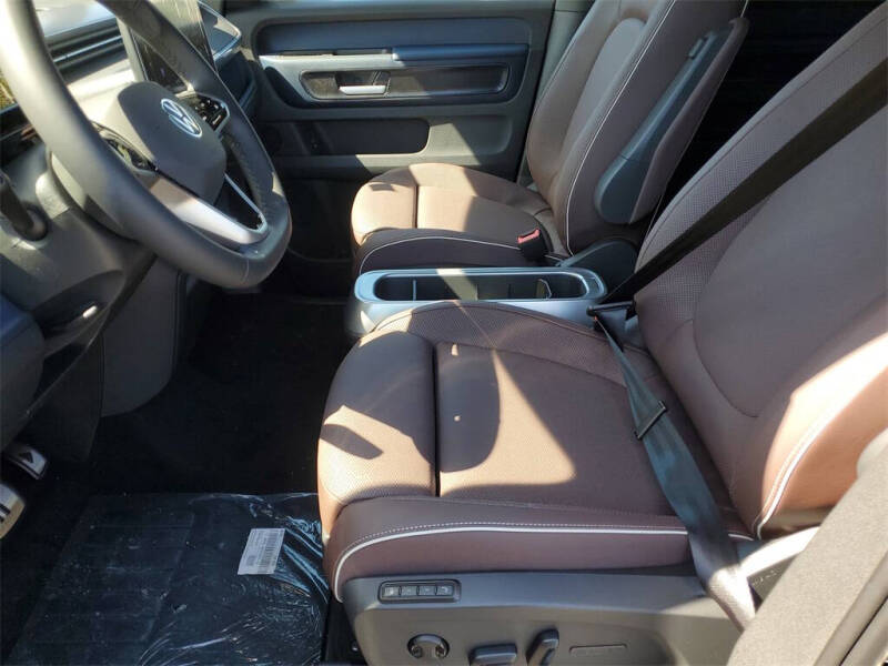 2025 Volkswagen ID. Buzz Pro S