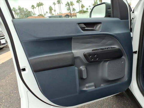 2024 Ford Maverick XL