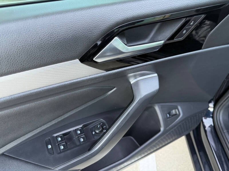 2019 Volkswagen Jetta R-Line