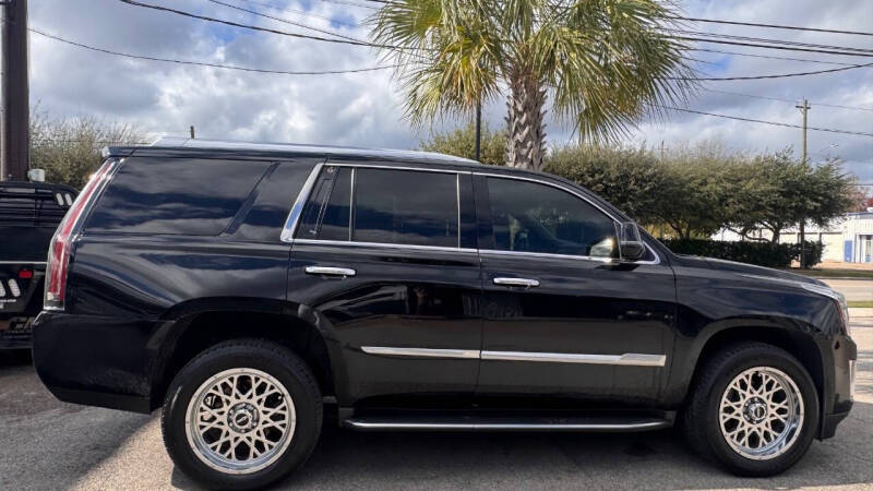 2015 Cadillac Escalade Luxury