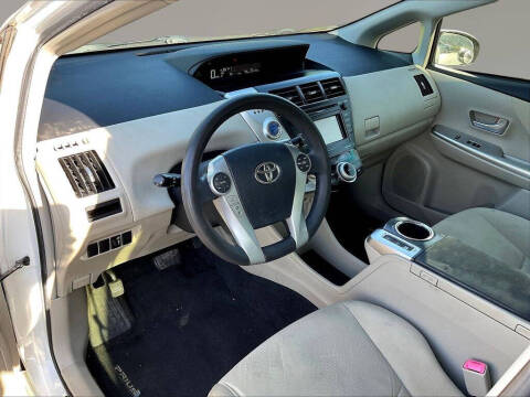 2013 Toyota Prius v Three