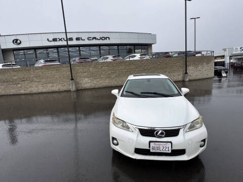 2011 Lexus CT 200h Premium