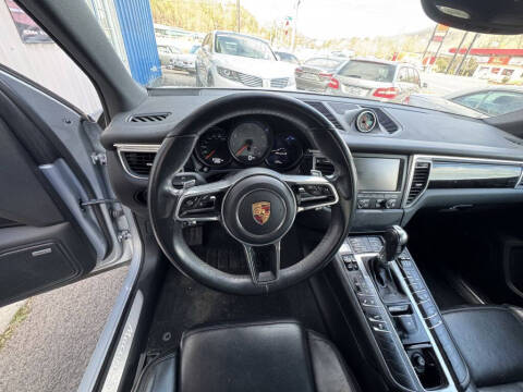 2015 Porsche Macan S