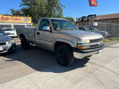 2000 Chevrolet Silverado 2500 for sale at AUTCO AUTO SALES in Fresno CA