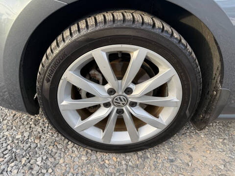 2017 Volkswagen Golf SportWagen TSI SE