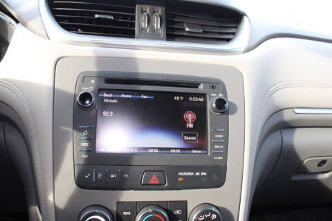 2017 Chevrolet Traverse LS