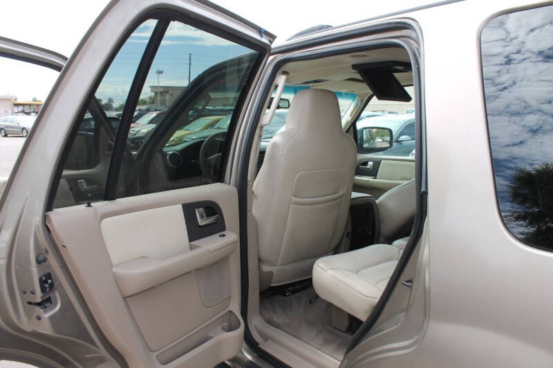 2003 Ford Expedition XLT