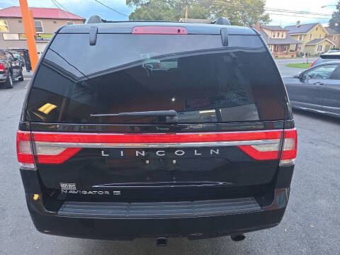 2017 Lincoln Navigator L Reserve