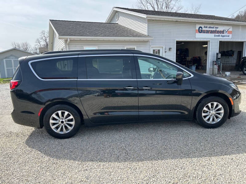 2018 Chrysler Pacifica Touring Plus