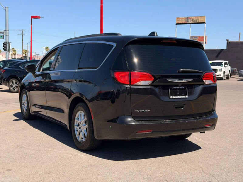 2021 Chrysler Voyager LXi