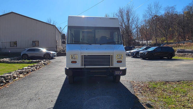 2018 Freightliner MT55 Chassis