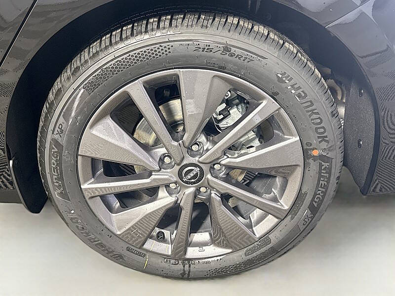 2026 Nissan Sentra SL
