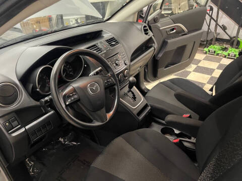2012 Mazda MAZDA5 Sport