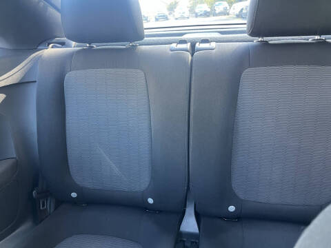 2014 Volkswagen Beetle 1.8T Entry PZEV