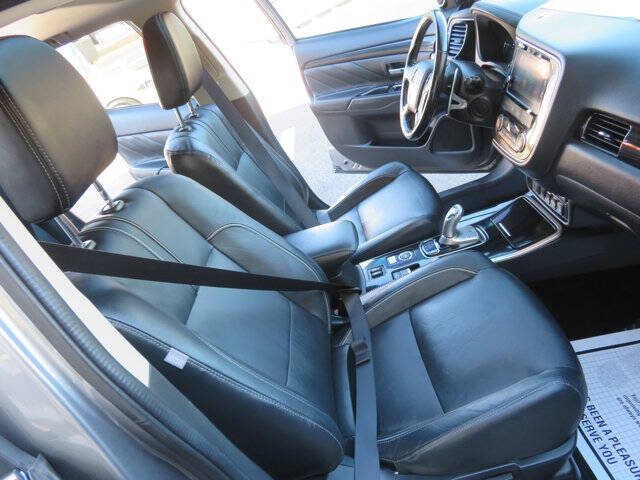 2018 Mitsubishi Outlander PHEV GT