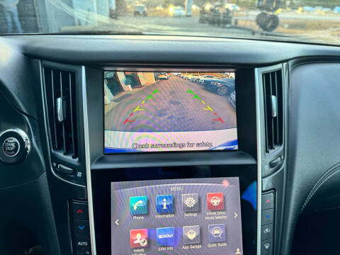 2018 Infiniti Q50 2.0T Luxe