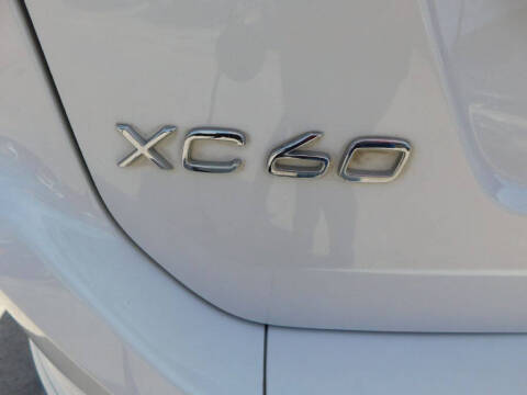 2016 Volvo XC60 T5 Drive-E