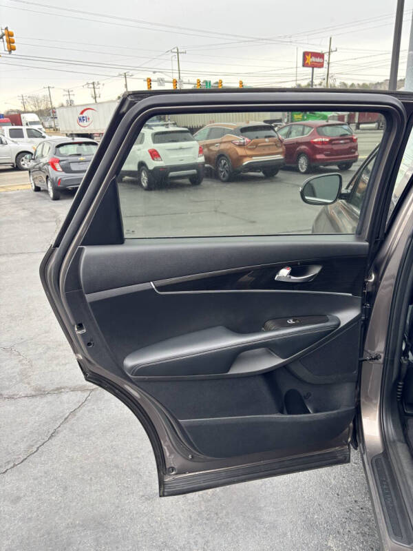 2020 Kia Sorento S V6