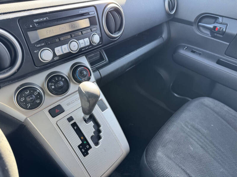 2008 Scion xB