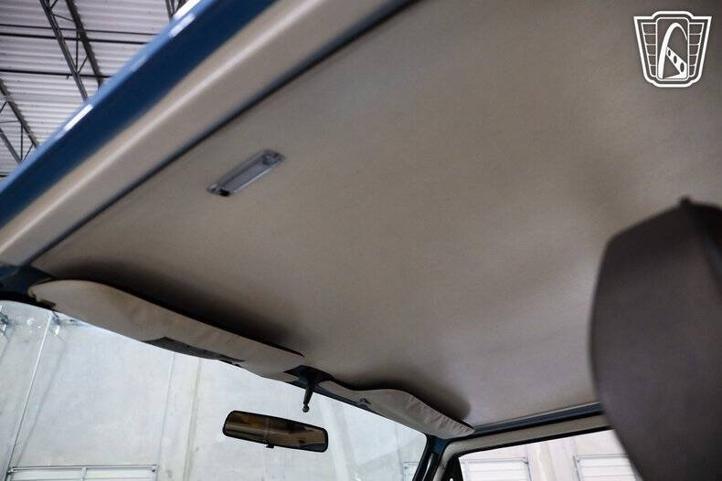1982 Volkswagen Vanagon Camper