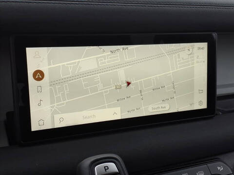 2023 Land Rover Defender 110 SE