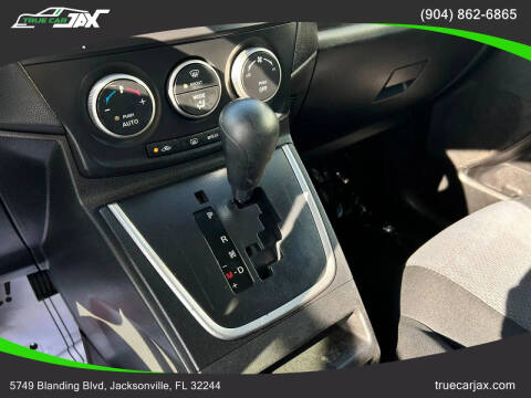 2013 Mazda MAZDA5 Sport