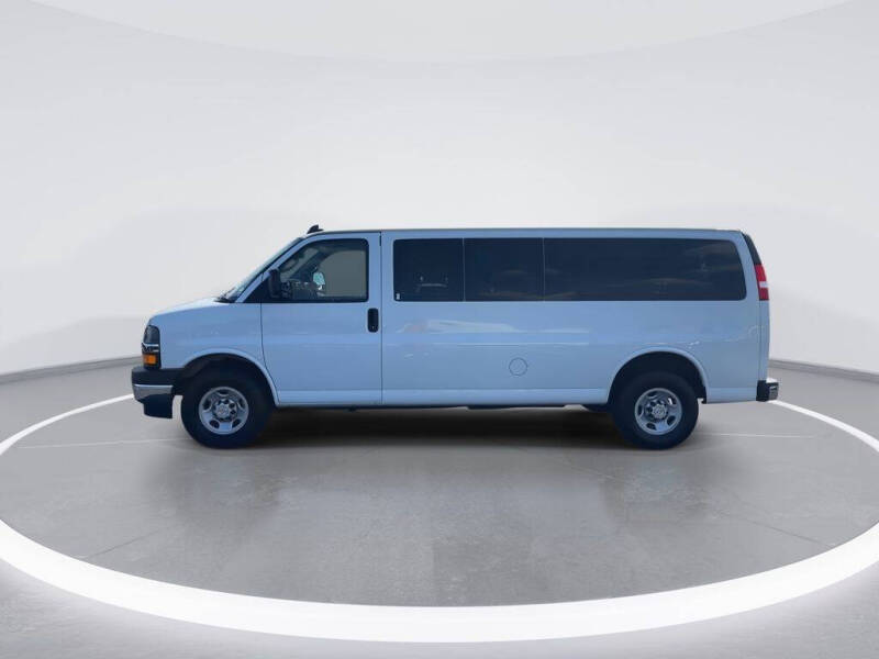 2023 Chevrolet Express LT 3500