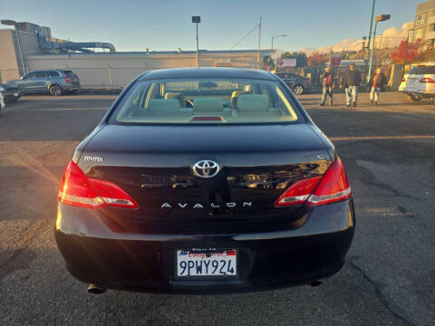 2007 Toyota Avalon XL