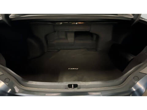 2016 Toyota Camry Hybrid XLE