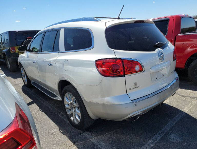 2011 Buick Enclave CXL-2