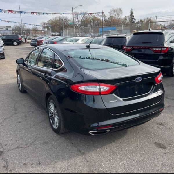 2015 Ford Fusion SE