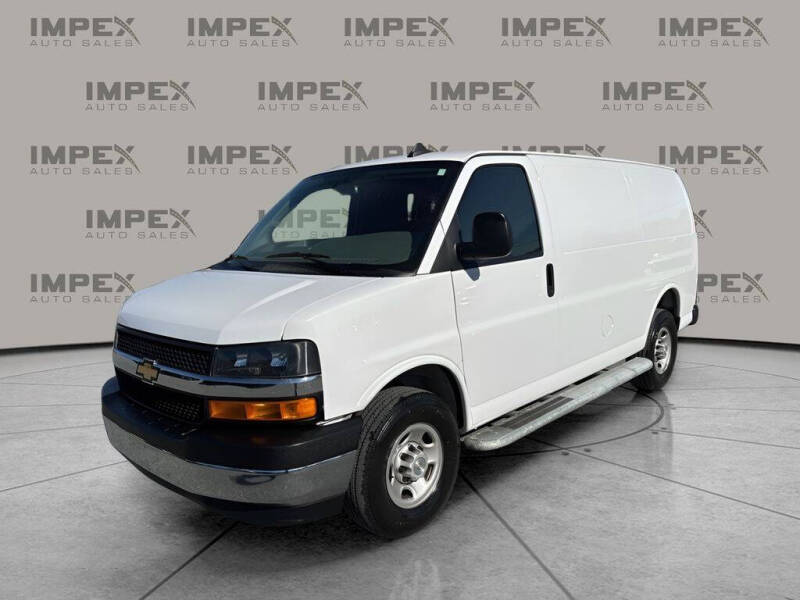 2023 Chevrolet Express 2500