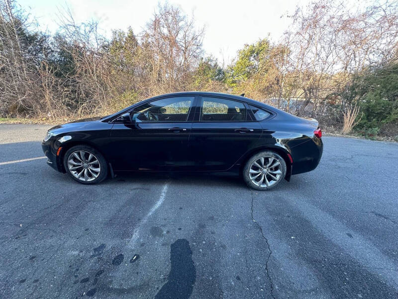 2015 Chrysler 200 S