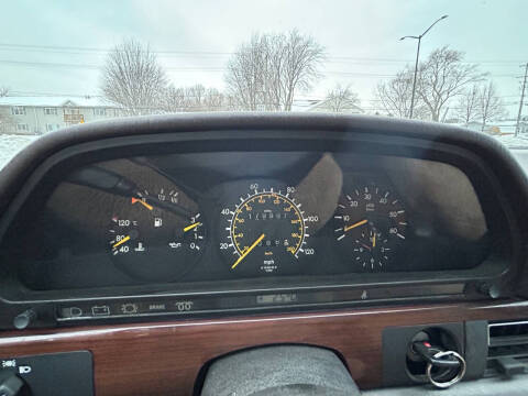 1984 Mercedes-Benz 300-Class 300 SD
