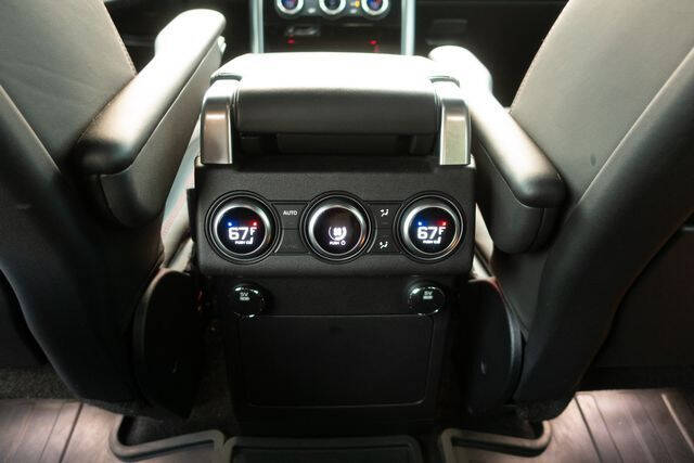 2017 Land Rover Discovery HSE Luxury Td6