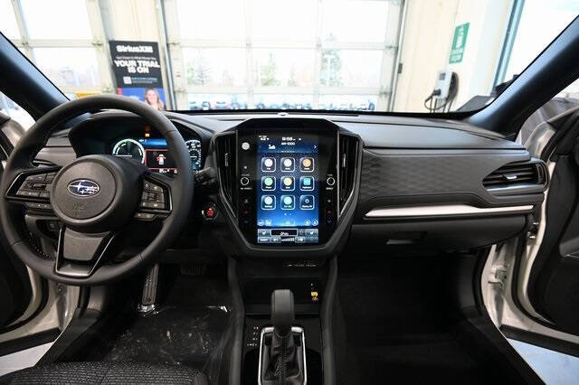 2025 Subaru Forester Premium Hybrid