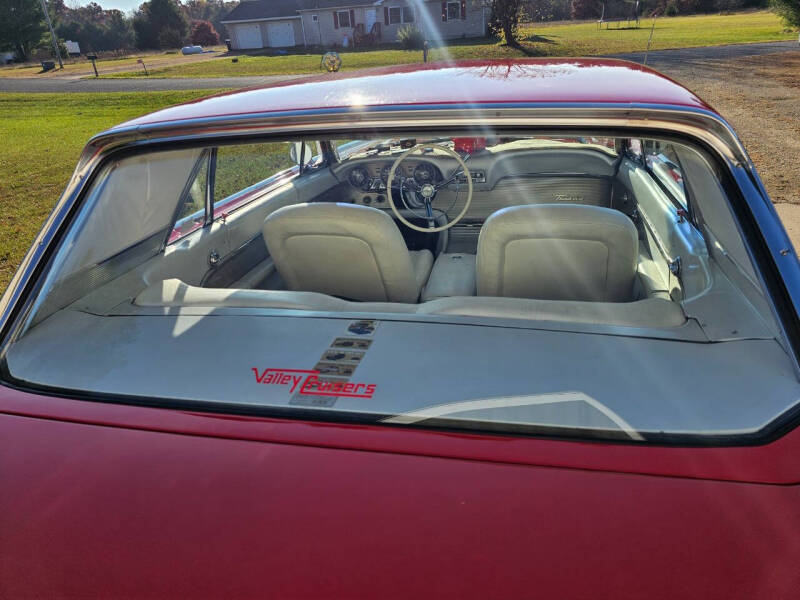 1961 Ford Thunderbird