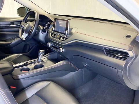 2020 Nissan Altima 2.5 SR