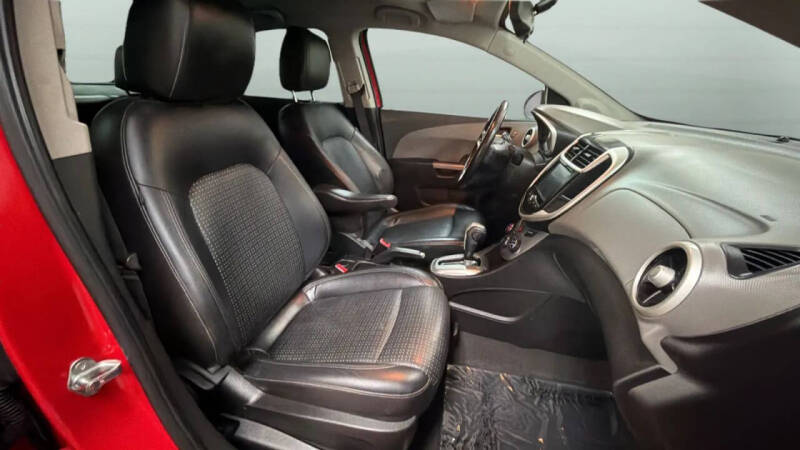 2017 Chevrolet Sonic Premier Auto