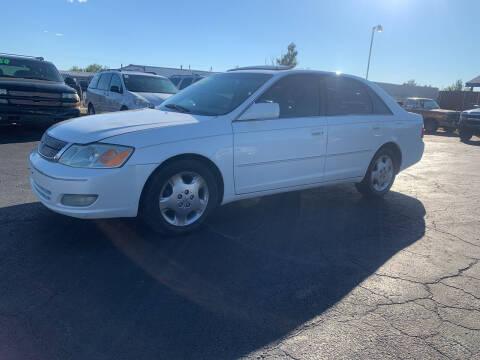 2003 Toyota Avalon for sale at AJOULY AUTO SALES in Moore OK